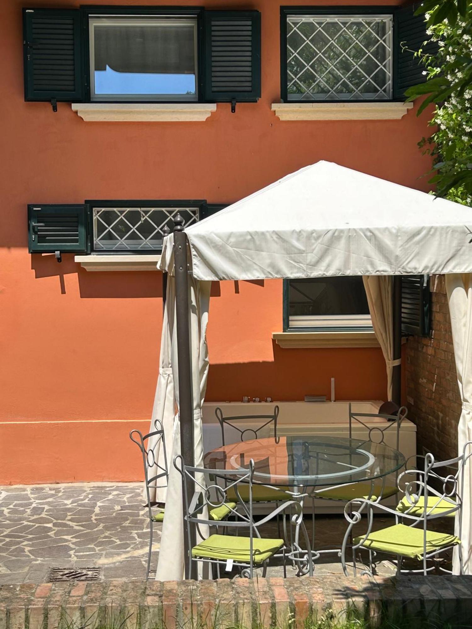 Isaia Garden -Private Garden Spa Bath Bolognarooms 외부 사진